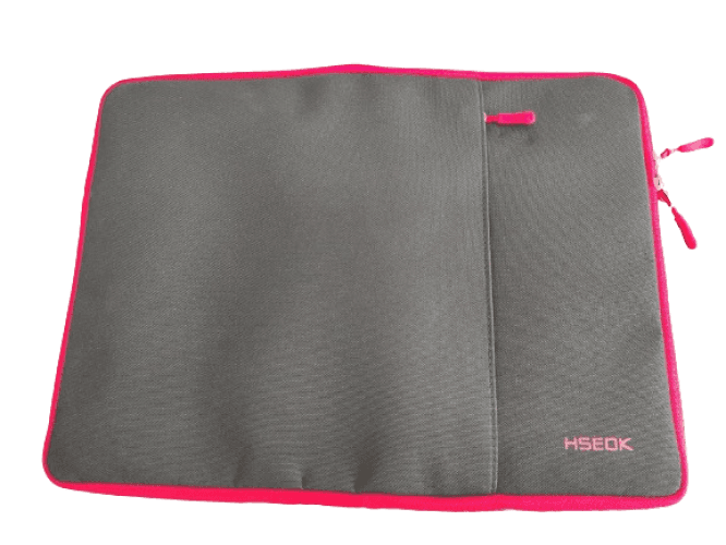 Funda reciclada resistente al agua para MacBook Pro de 16