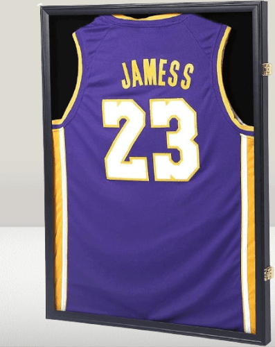 Estuche de exhibición de jersey y colgador para camiseta.