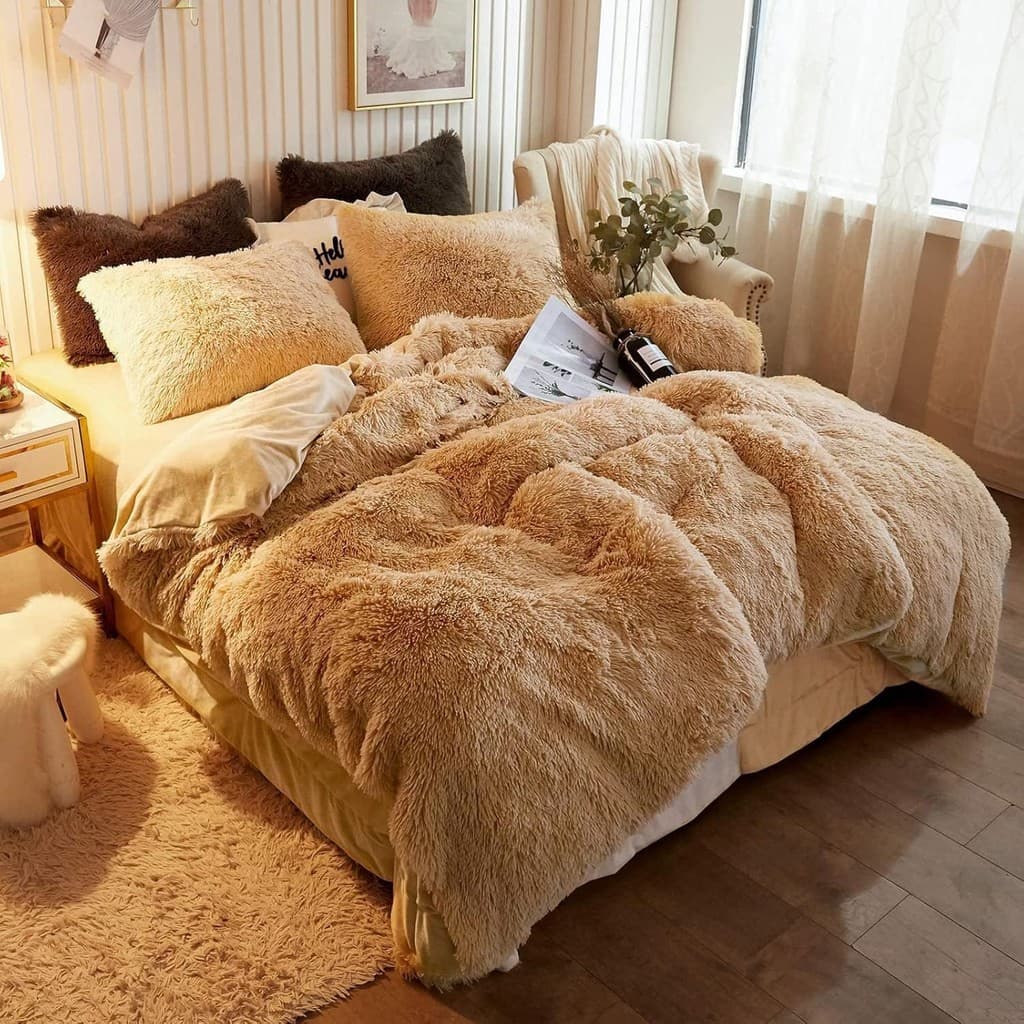 Juego de edredón y funda de almohada peluda 265cm X 240cm - KING
